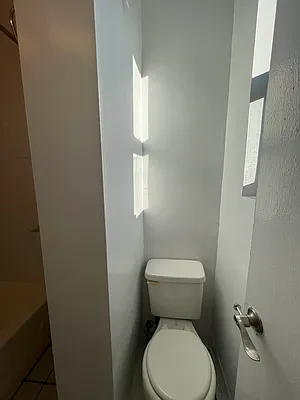 Rented by City Connections Realty | media 15