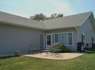 504 Crestview Dr, Le Grand, IA 50142
