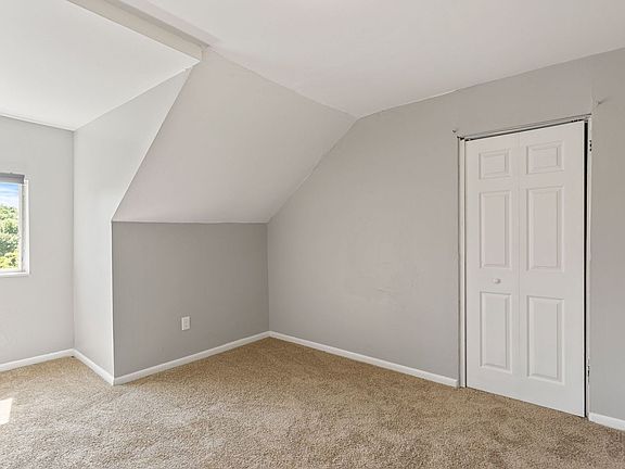 2nd image of 147 Amabell St