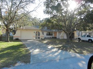 7450 Mead Dr, Spring Hill, FL 34606