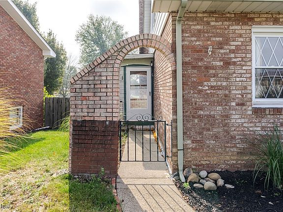 4th image of 553 Braybarton Blvd
