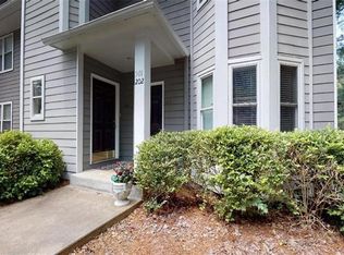 202 Ivy Green Ln, Marietta, GA 30067