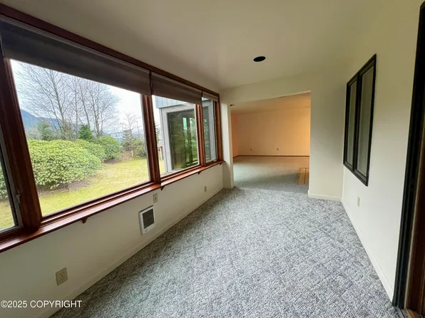 800 F St Unit B4, Juneau, AK 99801