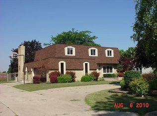 1719 Kaczmarek Dr, Essexville, MI 48732