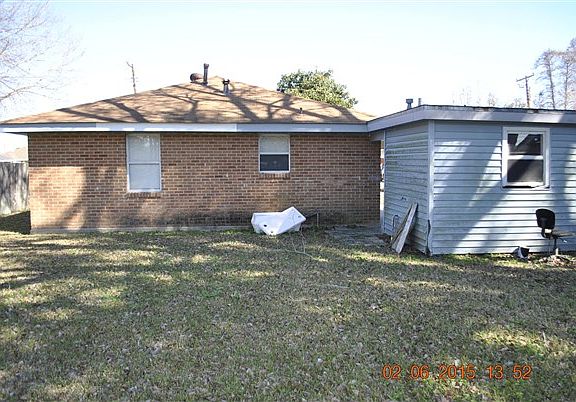 4th image of 213 Magnolia Avenue