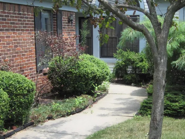 186 Old Orchard Ln, Ocean, NJ 07712