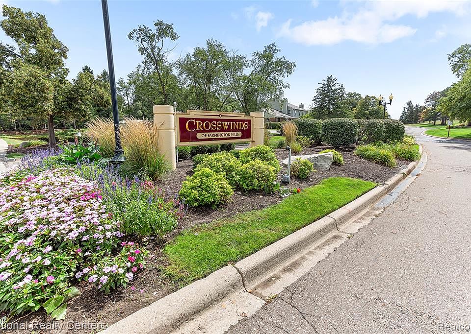 1st image of 38860 Country Cir
