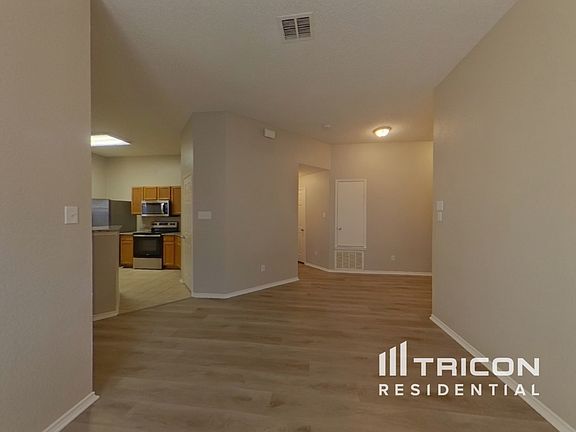 5th image of 1129 Cumberland Dr