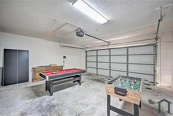 4 bed, 2000 sqft, $2,950 — Photo 4