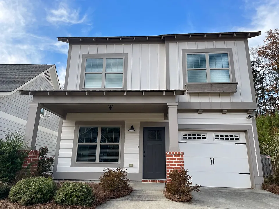 1460 Valley Trce