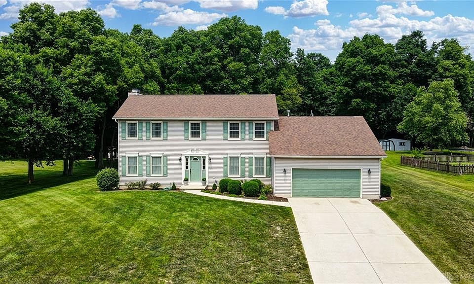 1st image of 11282 Carriage Hill Dr