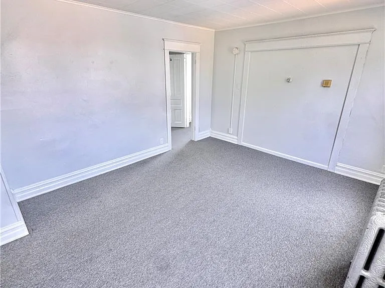 31 N 12th St #3 — Photo 5