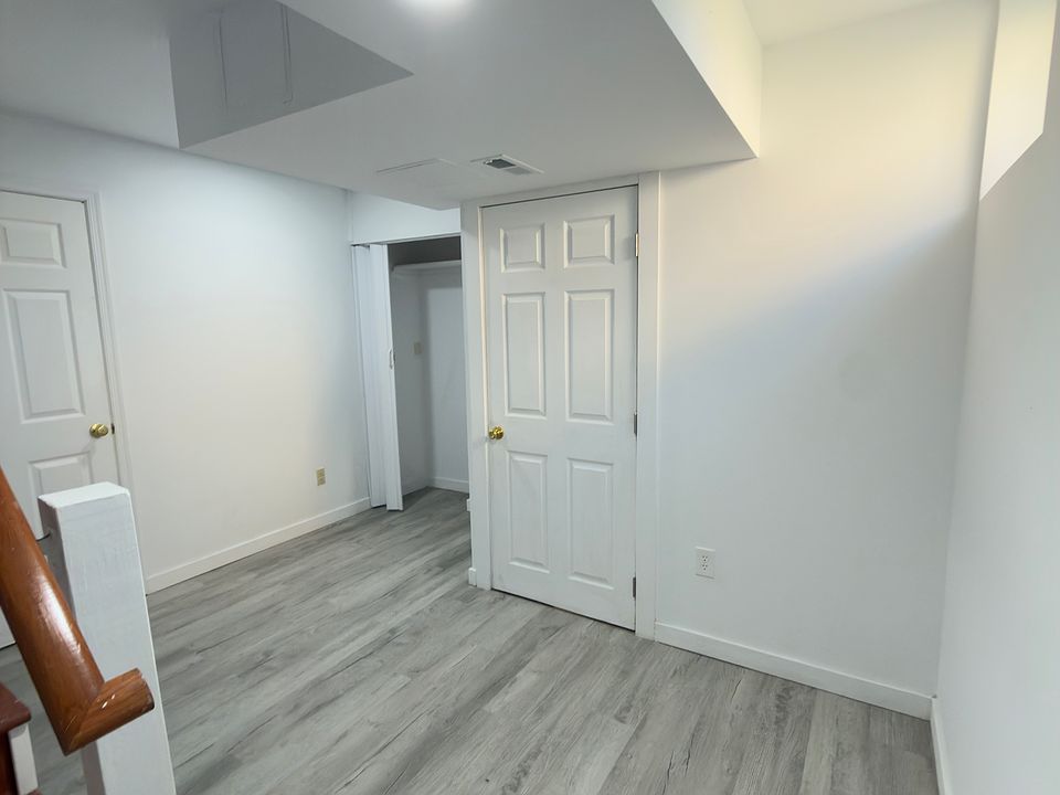 1st image of 310 N Dupont Rd APT 2