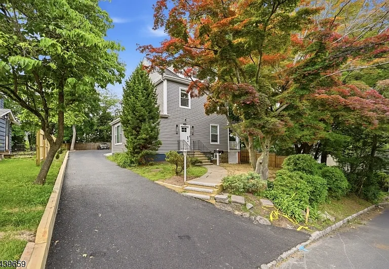 40 Jardine Rd #2 — Photo 2