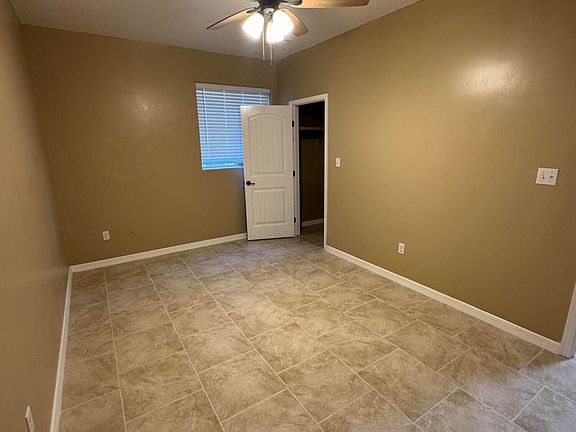 5th image of 2989 Escenico Ct