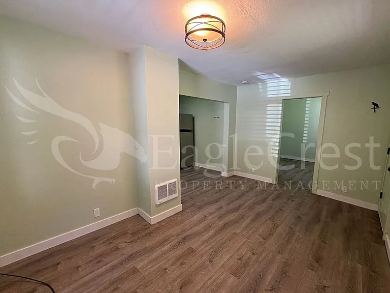 630 Frisco St — Photo 15