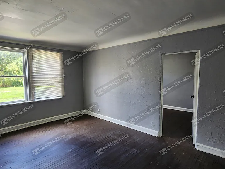13421 Littlefield St #6 — Photo 4