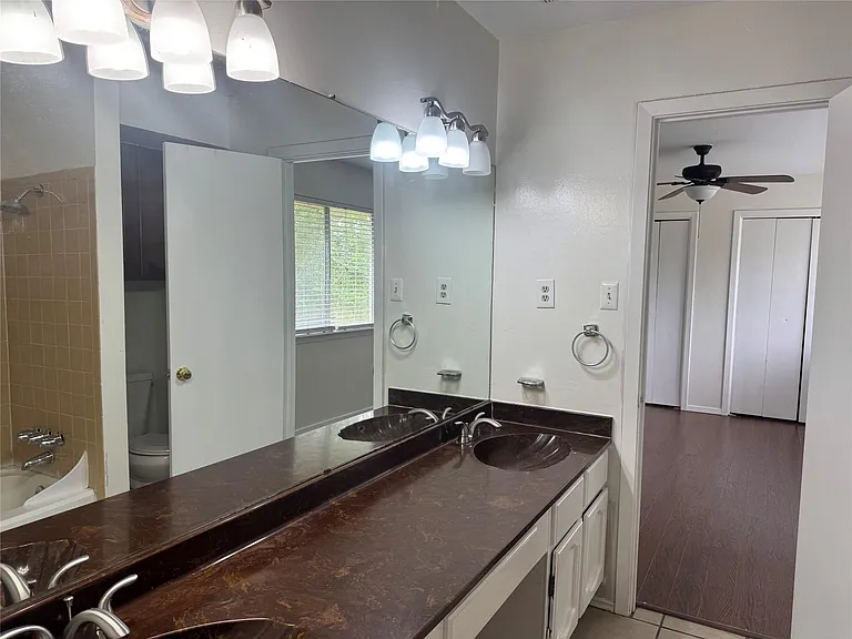 7307 Ferndale Cir — Photo 21