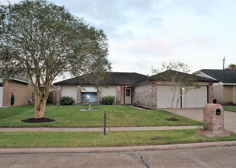 1st image of 1325 Canyon Springs Dr
