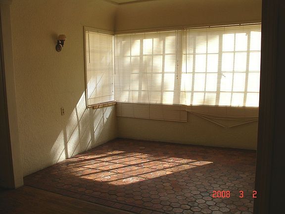 2nd image of 1819 Orchard Ave