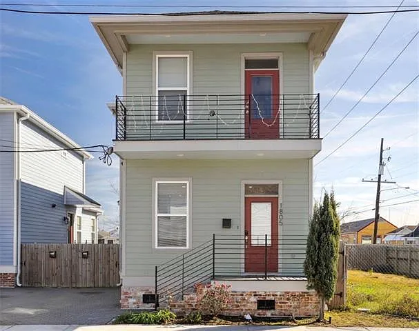 2 bed, 2.0 bath, 900 sqft, $1,650 — Photo 1