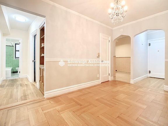4th image of 567 Fort Washington Ave APT 2G