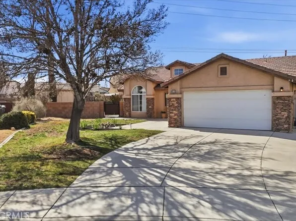 8910 Glenwood Ave, Hesperia, CA 92344