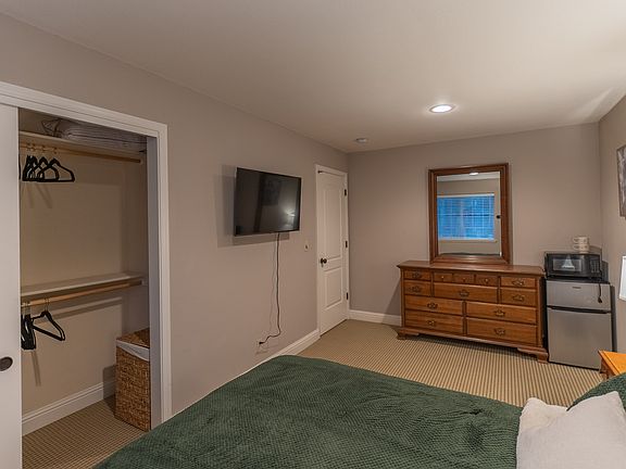 4th image of 1596 Arapahoe St #2