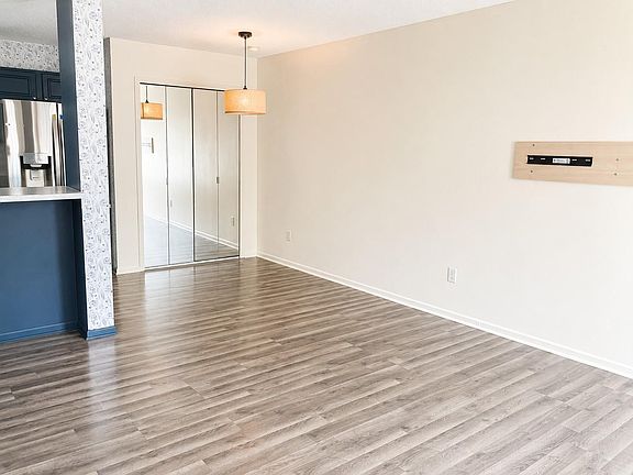 4th image of 6292 158th St W #66