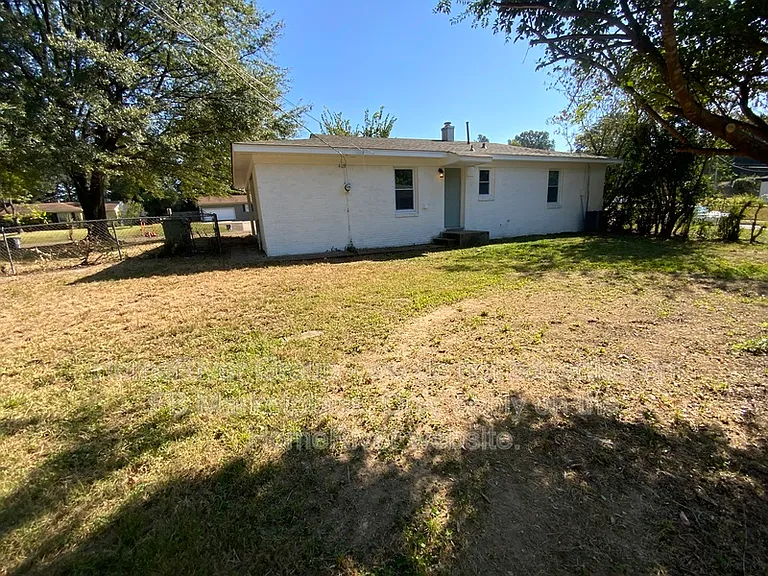 1359 S White Station Rd — Photo 15
