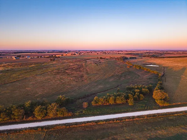 455 Turkey Run Rd, Crawford, TX 76638