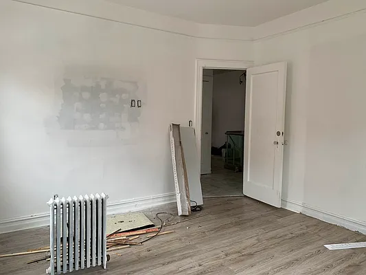 Rented by Voro, LLC | media 12