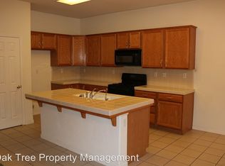 2442 Carson Ave, Clovis, CA 93611