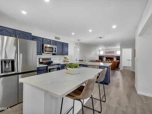 506 E ELLIS Drive, Tempe, AZ 85282