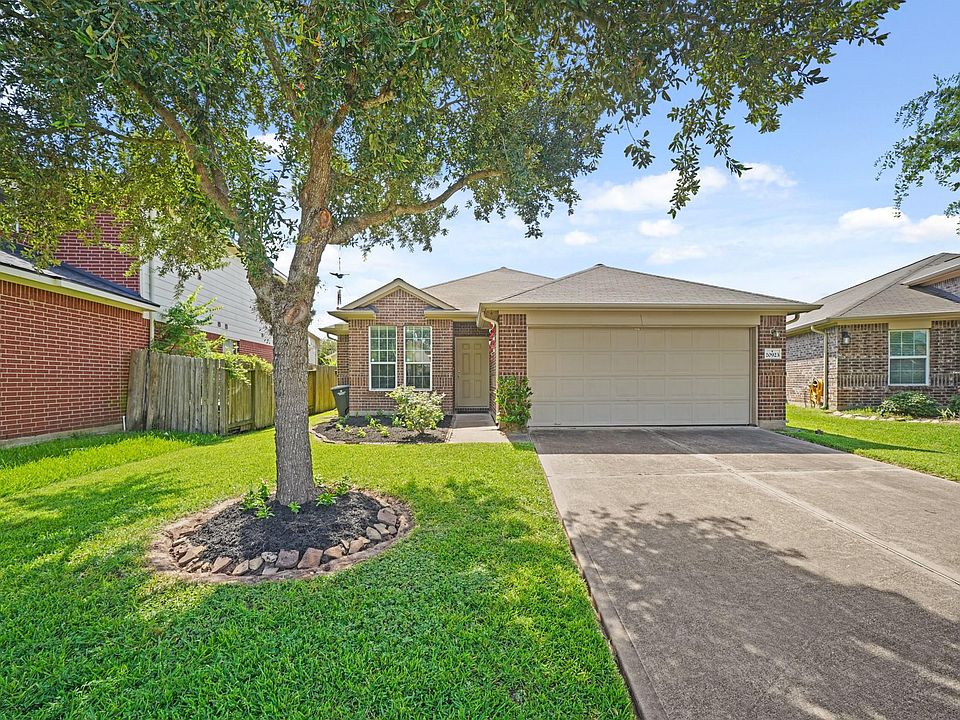 1st image of 20923 Dover Mist Lane