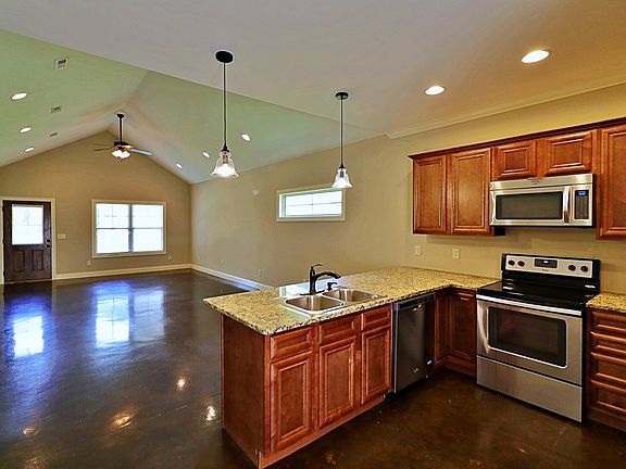 5th image of 115 Weston Dr