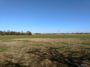 581 900th Ave, Gypsum, KS 67448