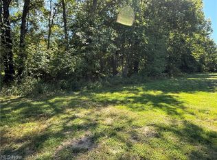 Country Pl, Grafton, OH 44044