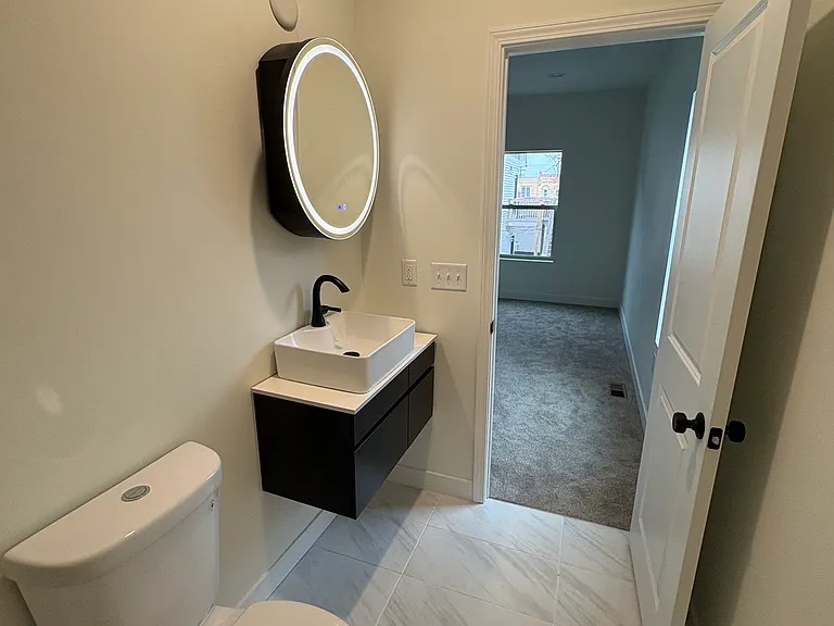 406 Saint Clair Ave — Photo 17
