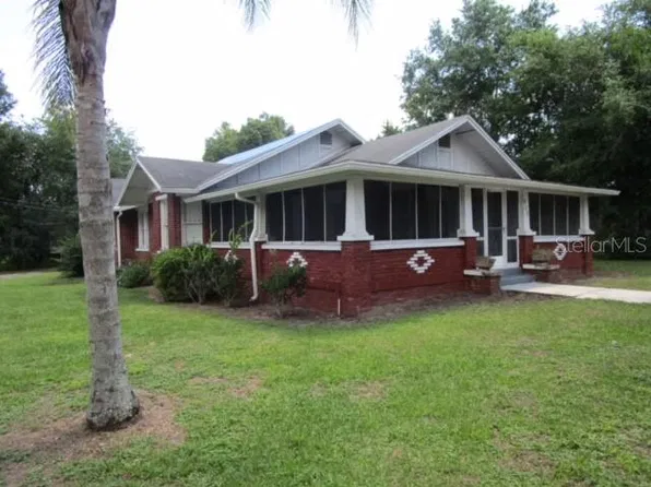 650 E 5th Ave, Mount Dora, FL 32757