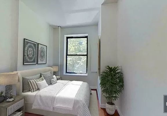 4th image of 324 E 90th St #2G