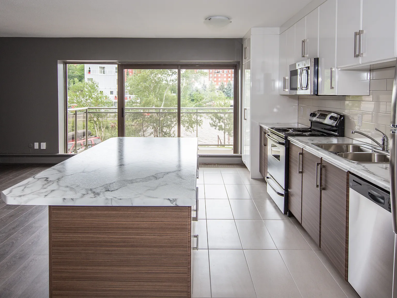 1720 Paris Street — Photo 3