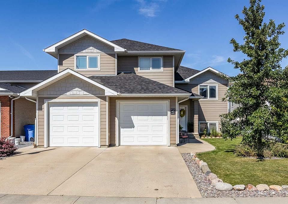 1st image of 42 Somerset Way SE