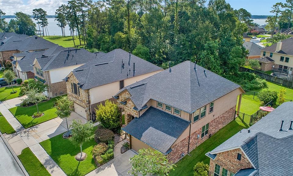 1st image of 8618 Lighthouse Lake Ln