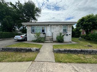 712 Stuyvesant Ave #1, Lyndhurst, NJ 07071