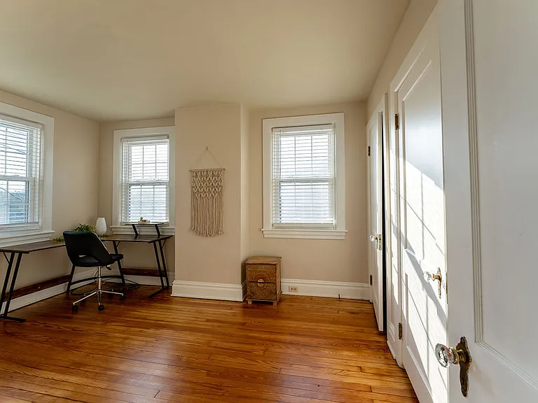 313 Frederick St — Photo 18