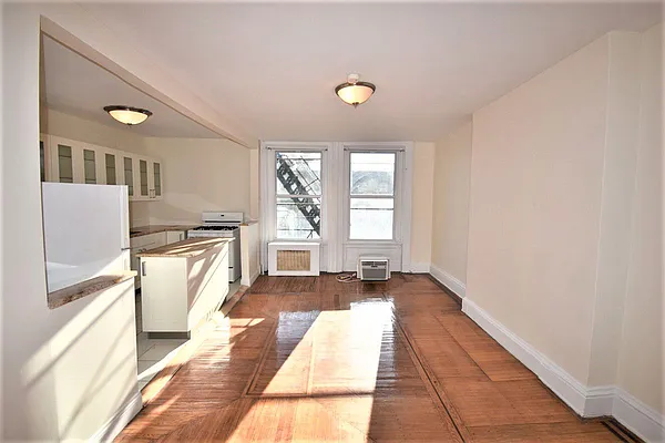 Rented by Compass | media 20