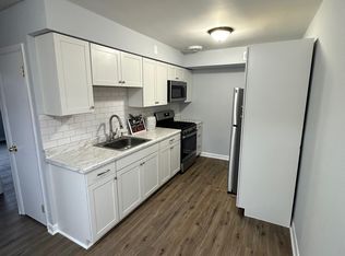 8124 Ferndale St FLOOR 2, Philadelphia, PA 19111