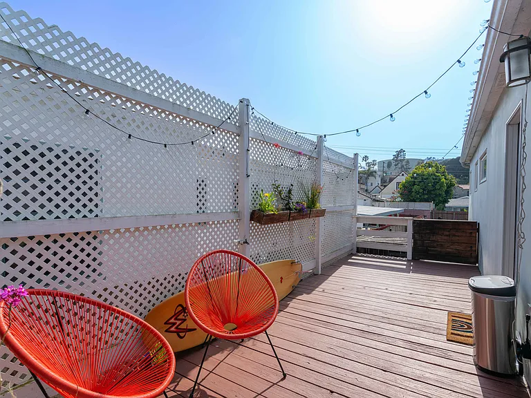 317 Whiting St — Photo 28