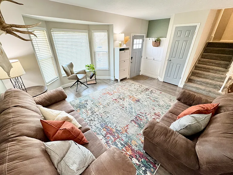 4393 S 2875 W — Photo 5